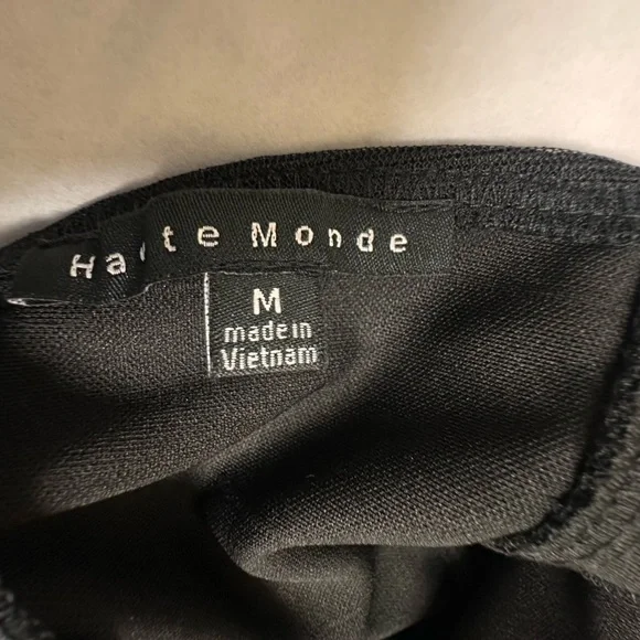 NWT⚫️Haute Monde Black Bodycon Dress with Puff Sleeves and Sweetheart Neckline⚫️ - Picture 7 of 10